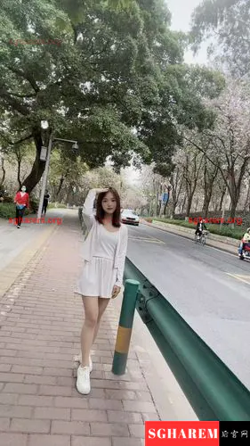 LanLan-懶懶 【3541】 Profile Thumbnail Image