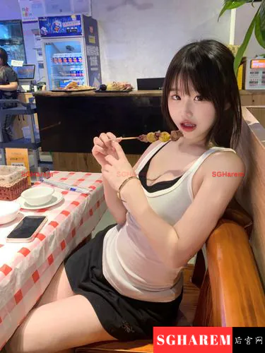 Yiyi-依依 【3845】 Profile Thumbnail Image