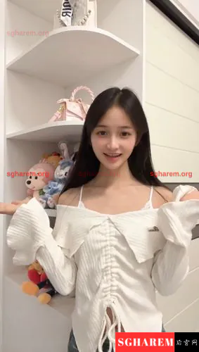 XinXin-心心 【3995】 Profile Thumbnail Image