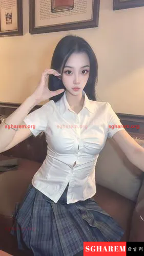 XiaoShiJiu-小十九 【4035】 Profile Thumbnail Image
