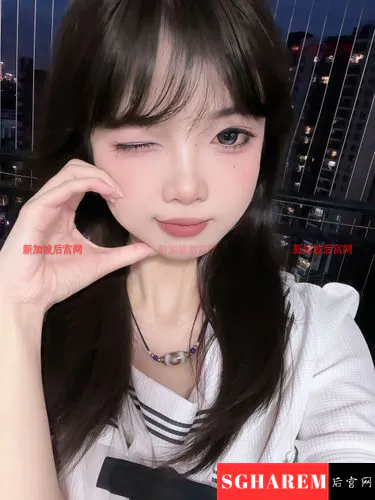 XiaoXingXing-小星星 【4110】 Profile Thumbnail Image
