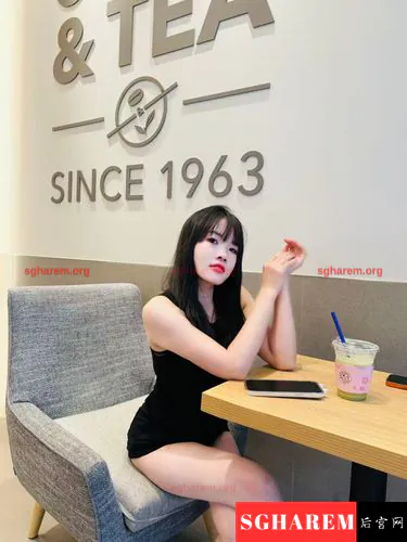 Miu Miu 【4161】 Profile Thumbnail Image